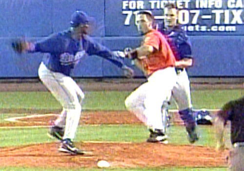 Piazza charges mound