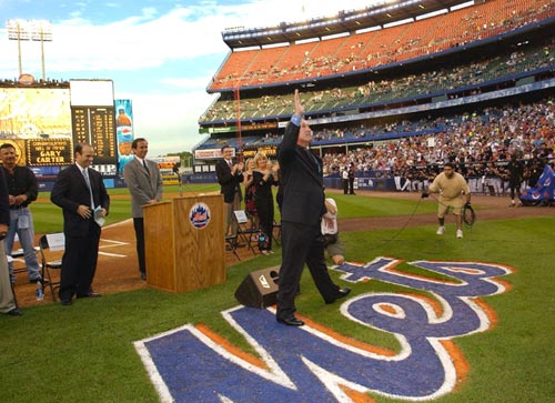 Hall of Fame catcher Gary Carter